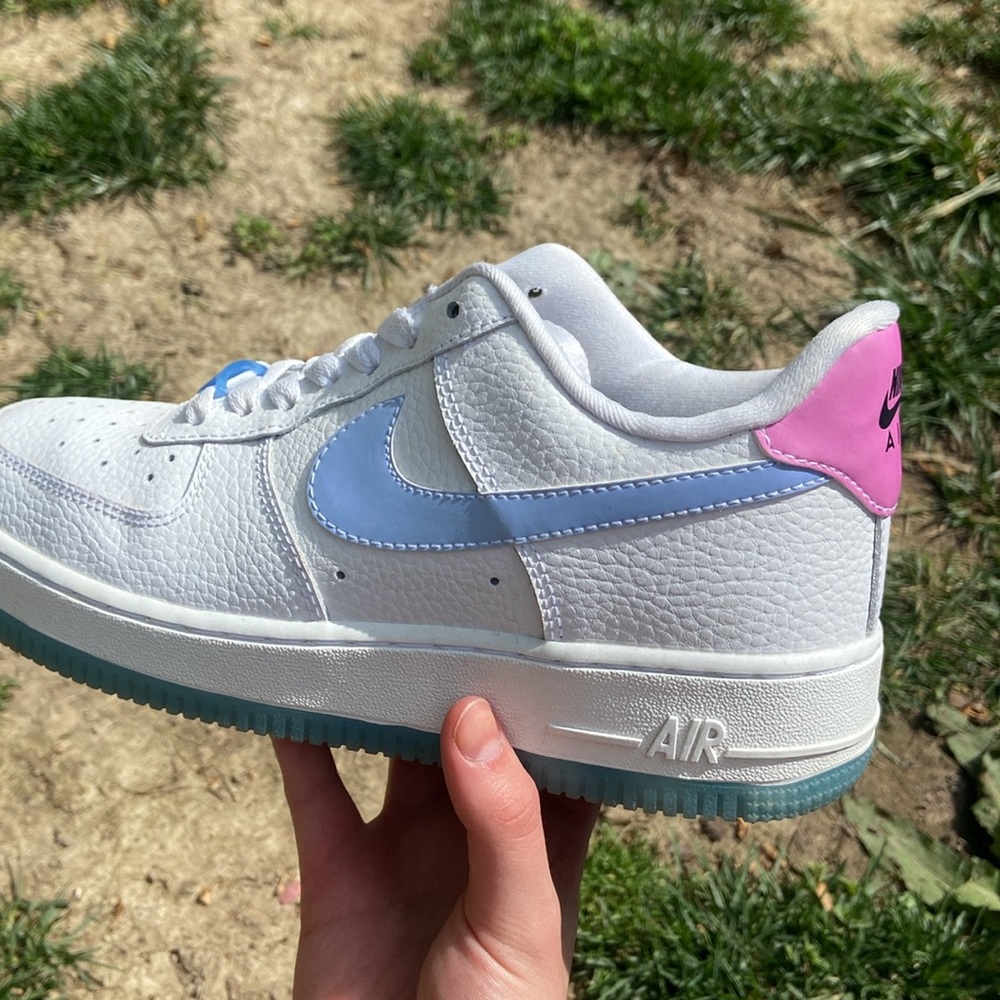 Color Changing Air Forces - Picture 4 of 4